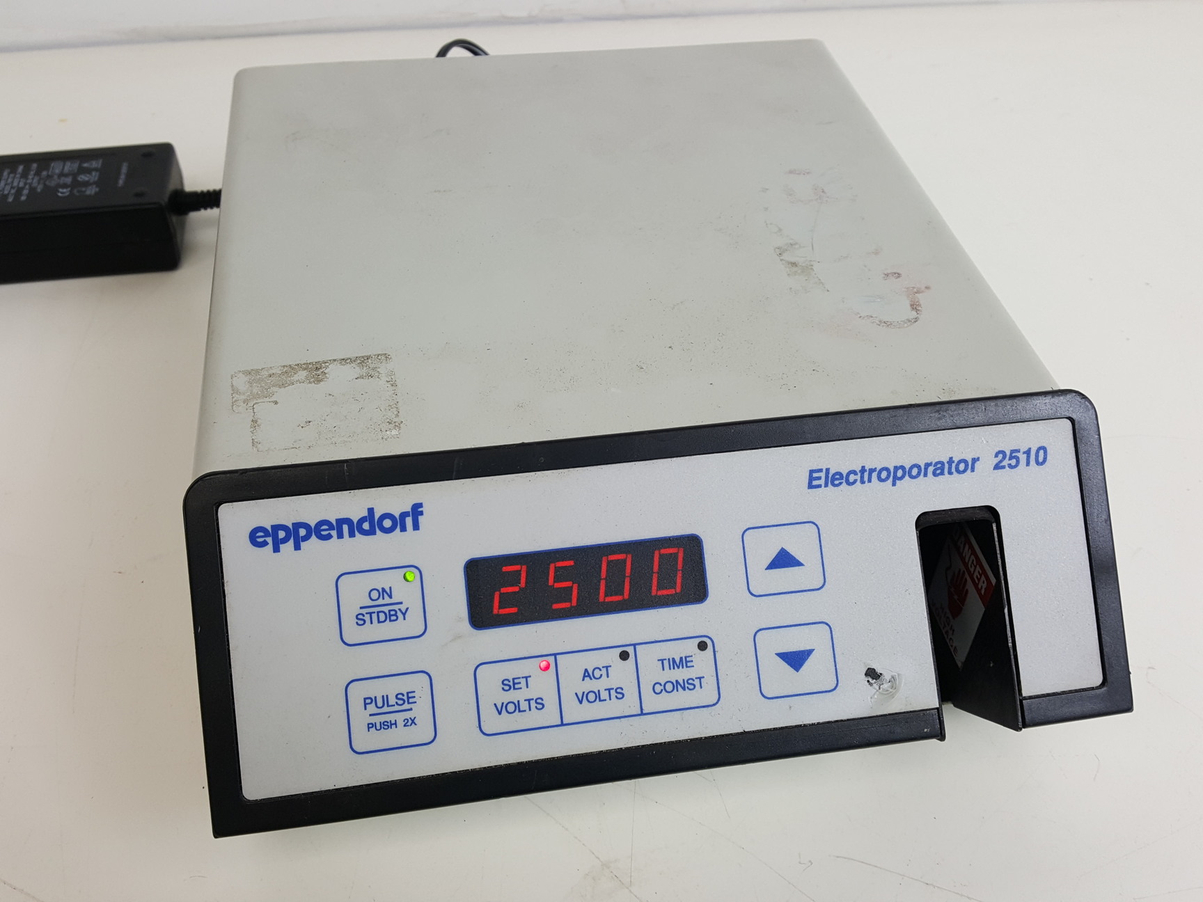 Image of Eppendorf Electroporator 2510 Lab