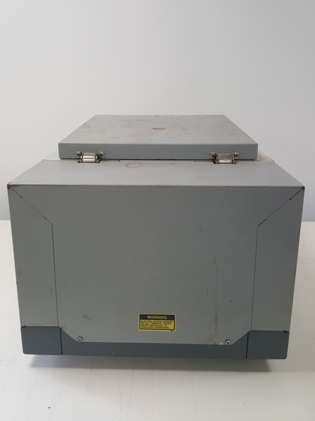 Image of IEC Centra Centrifuge  Model - MP4R with 3600rpm Rotor & Buckets Lab