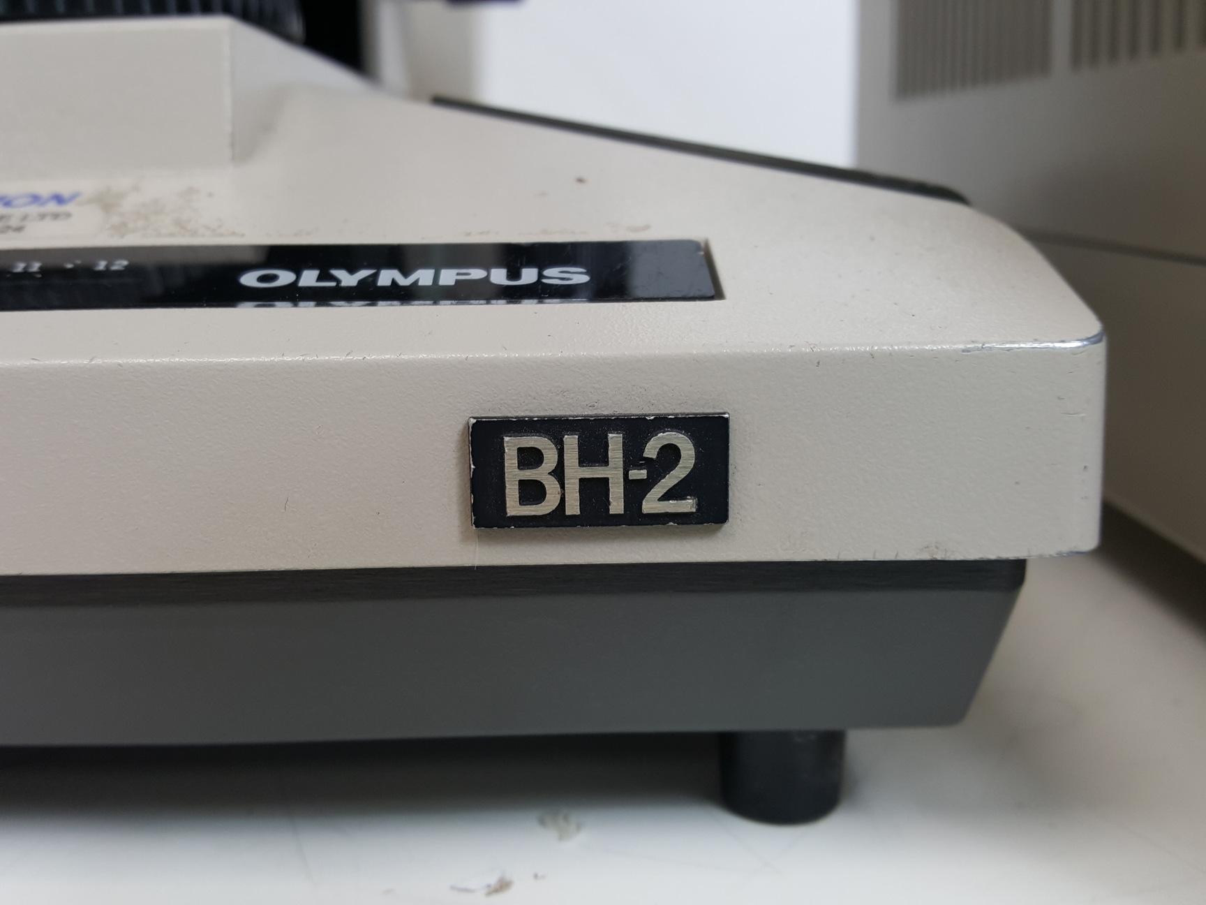 Image of Olympus BH-2 Microscope w/ 3 x Objectives - DPlan 10 0.25 160/0.17, SPlan Apo 