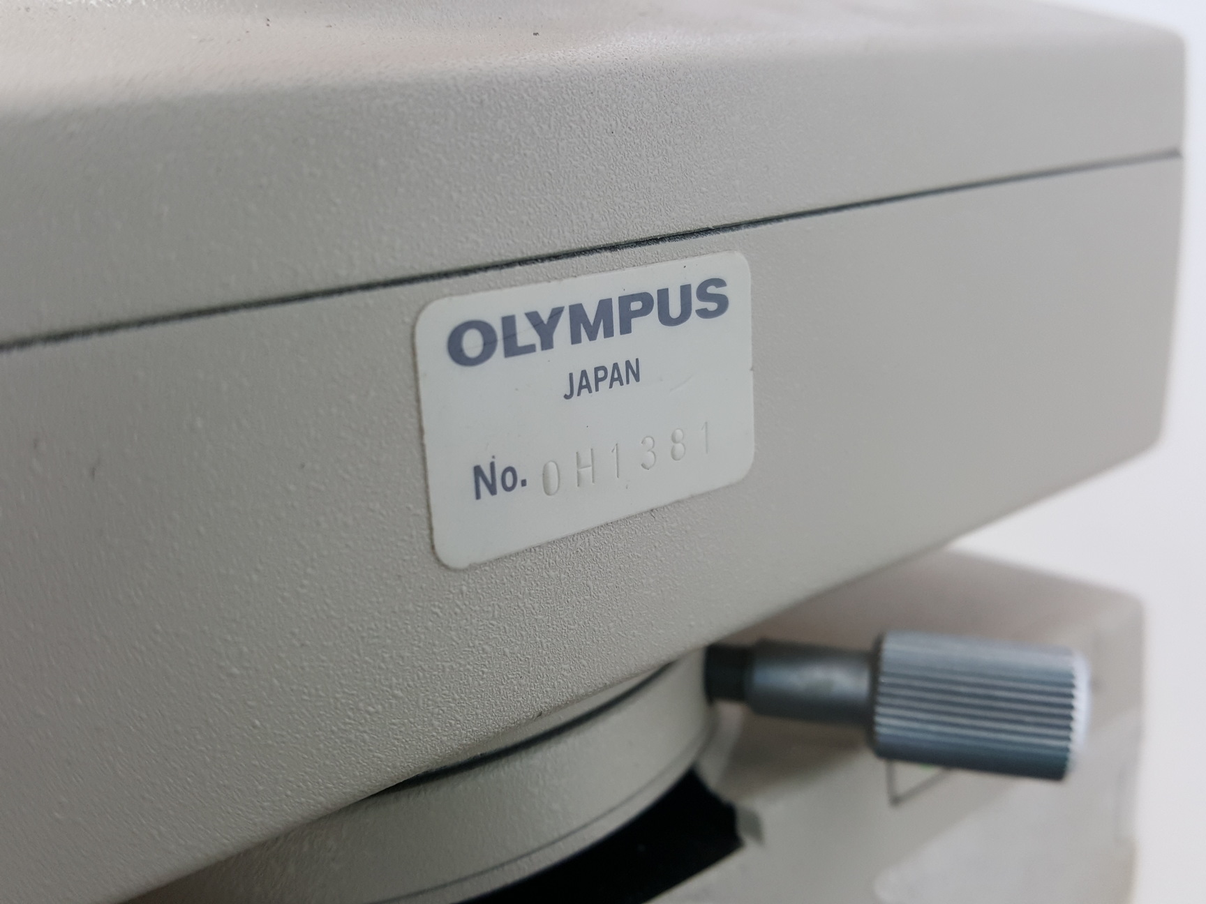 Image of Olympus BH-2 Microscope w/ 3 x Objectives - DPlan 10 0.25 160/0.17, SPlan Apo 