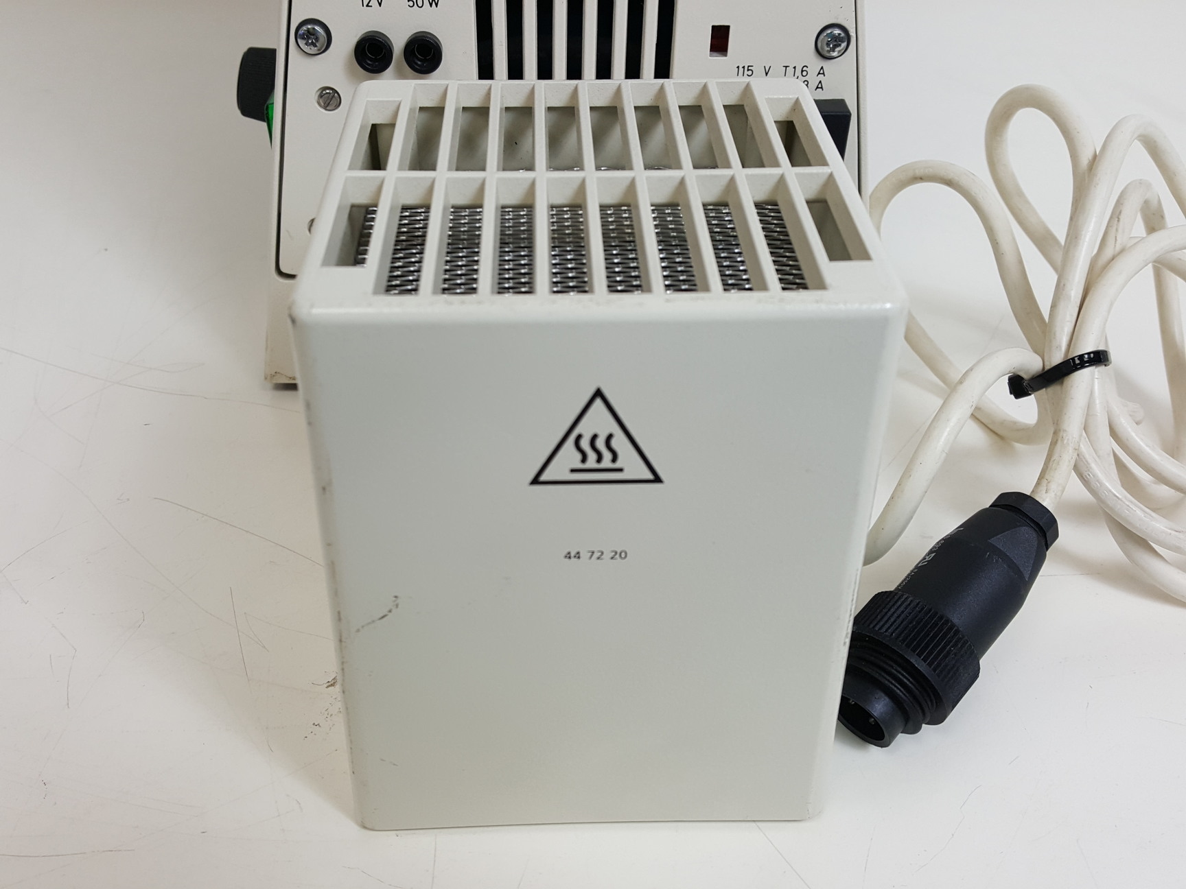 Image of Carl Zeiss Axioskop Microscope 44 14 80 Lab 