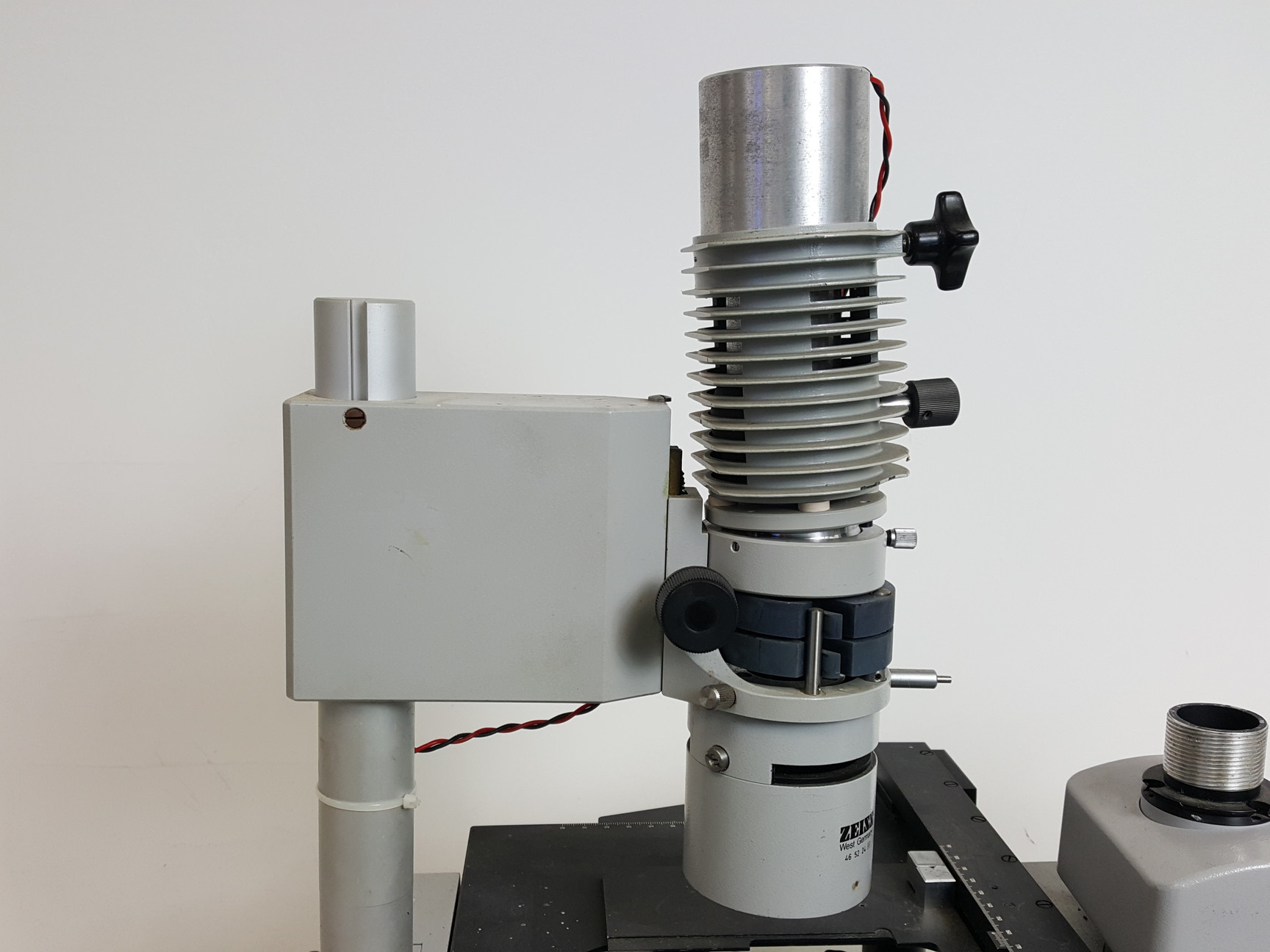 Image of Carl Zeiss IM Inverted Microscope with 6 x Objectives Lab Spares/Repairs