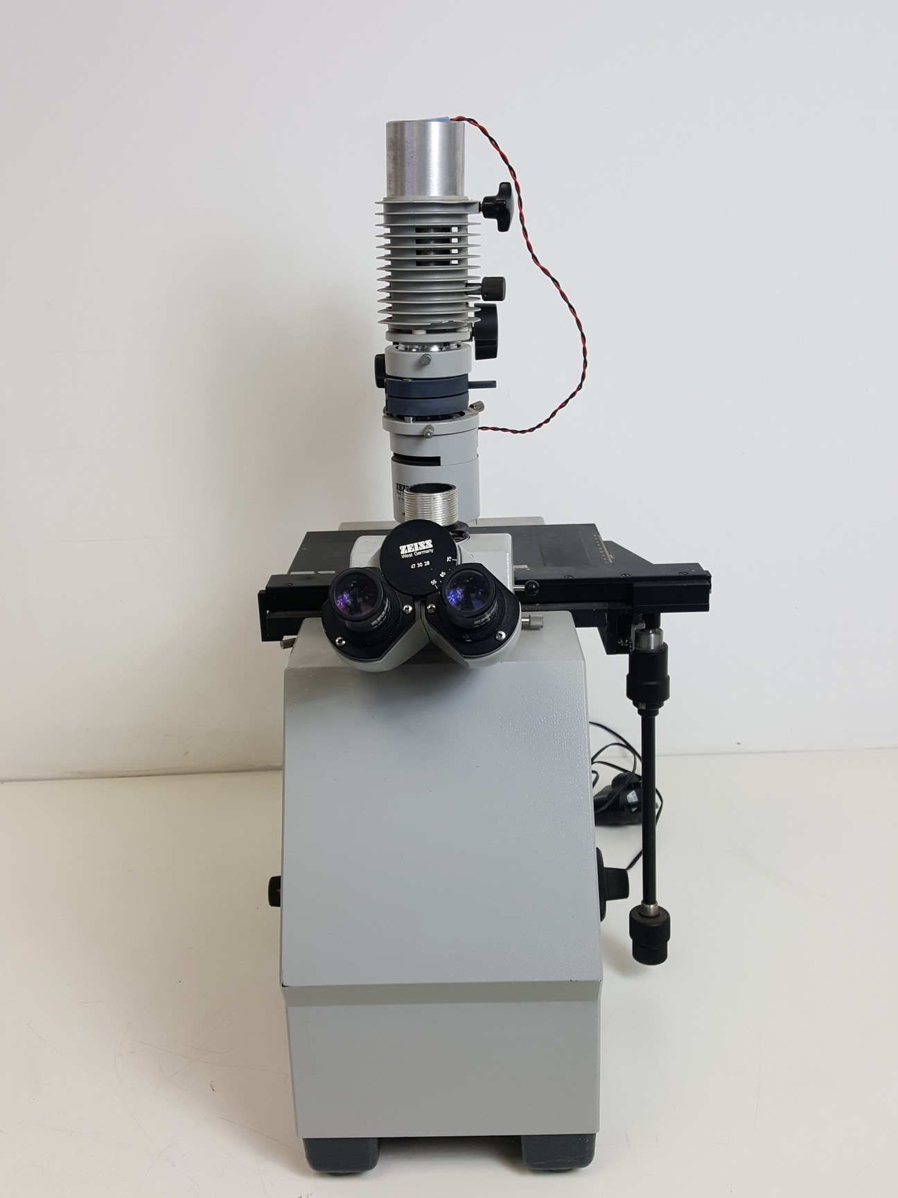Image of Carl Zeiss IM Inverted Microscope with 6 x Objectives Lab Spares/Repairs
