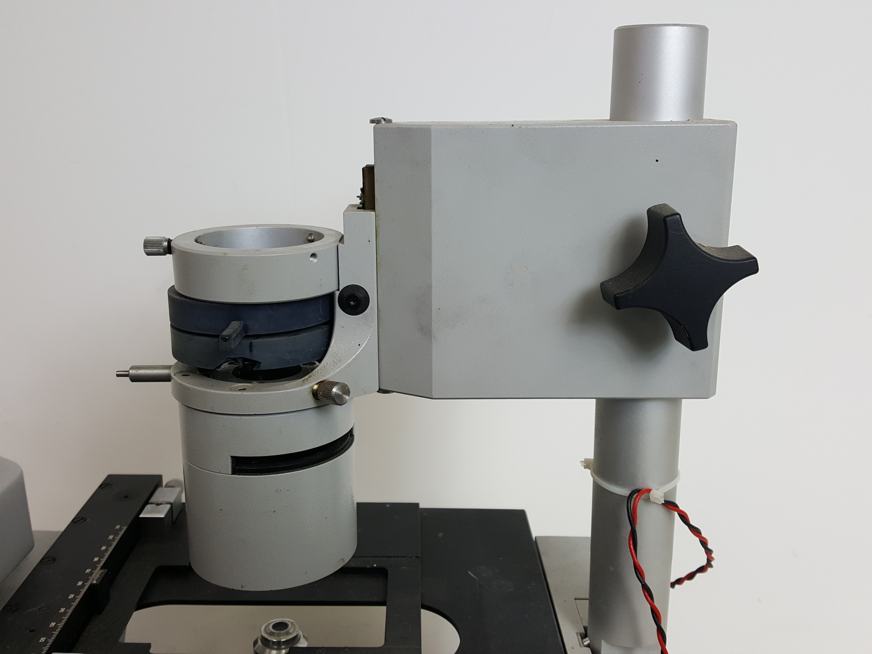 Image of Carl Zeiss IM Inverted Microscope with 6 x Objectives Lab Spares/Repairs