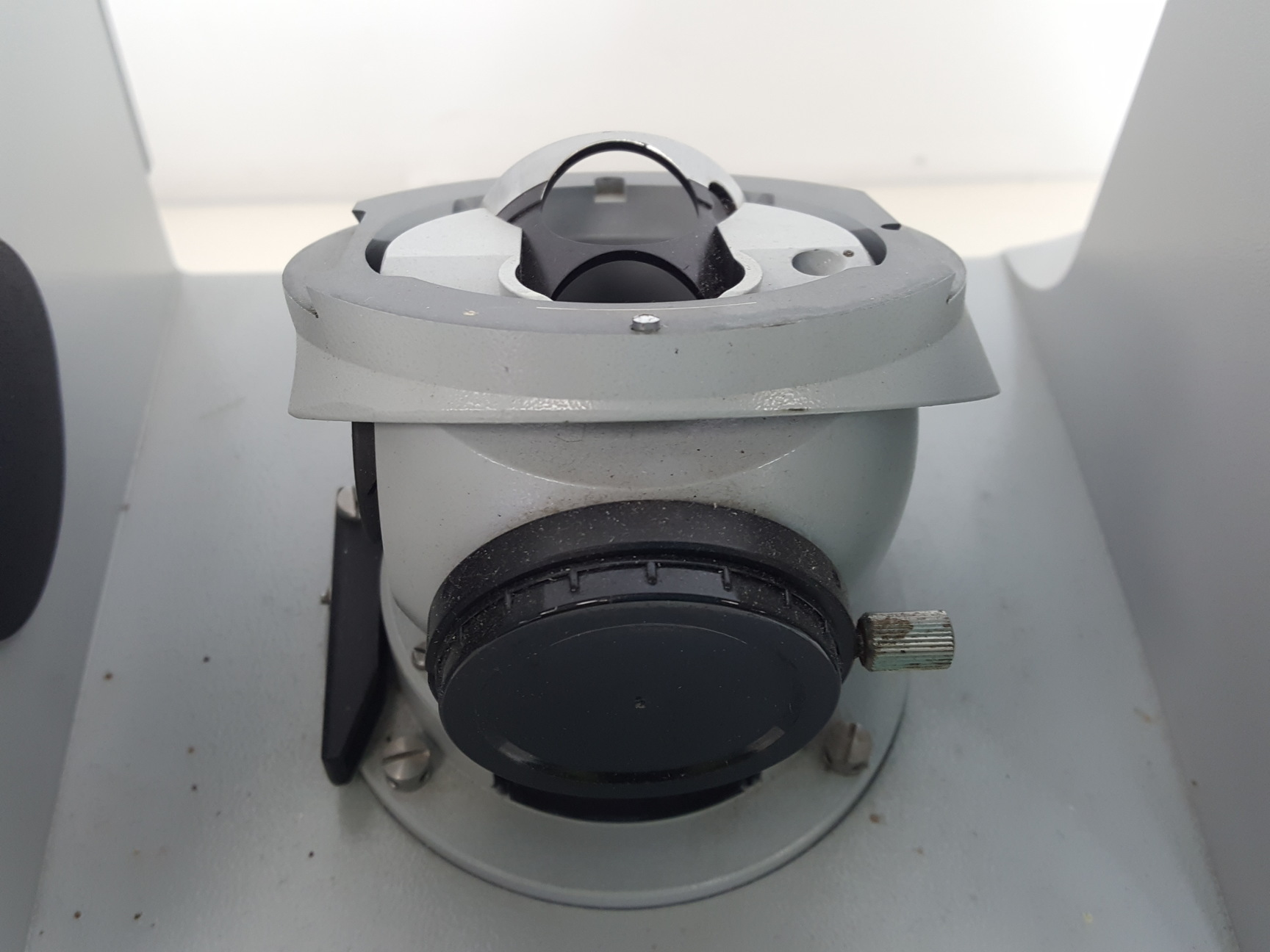 Image of Carl Zeiss IM35 Microscope Base  Part no. 47 17 01-9901/18 Lab