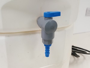 Thumbnail image of Millipore Elix 15 Water Purification System & 100L Tank Lab