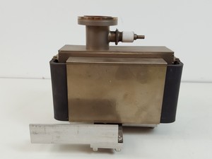 Thumbnail image of Varian Vaclom 25 Ion Pump  Model: 911-5030≠06174 Lab