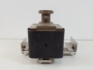 Thumbnail image of Varian Vaclom 25 Ion Pump  Model: 911-5030≠06174 Lab