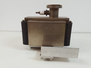 Thumbnail image of Varian Vaclom 25 Ion Pump  Model: 911-5030≠06174 Lab