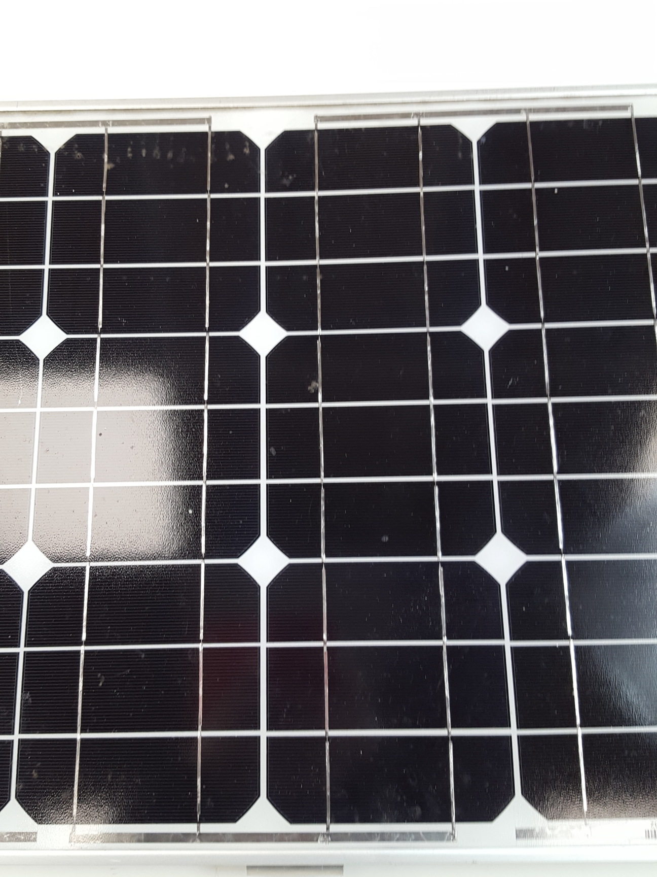 Image of 4x Victron Energy Blue Power Solar Panels  Model: SPM30-12/3a