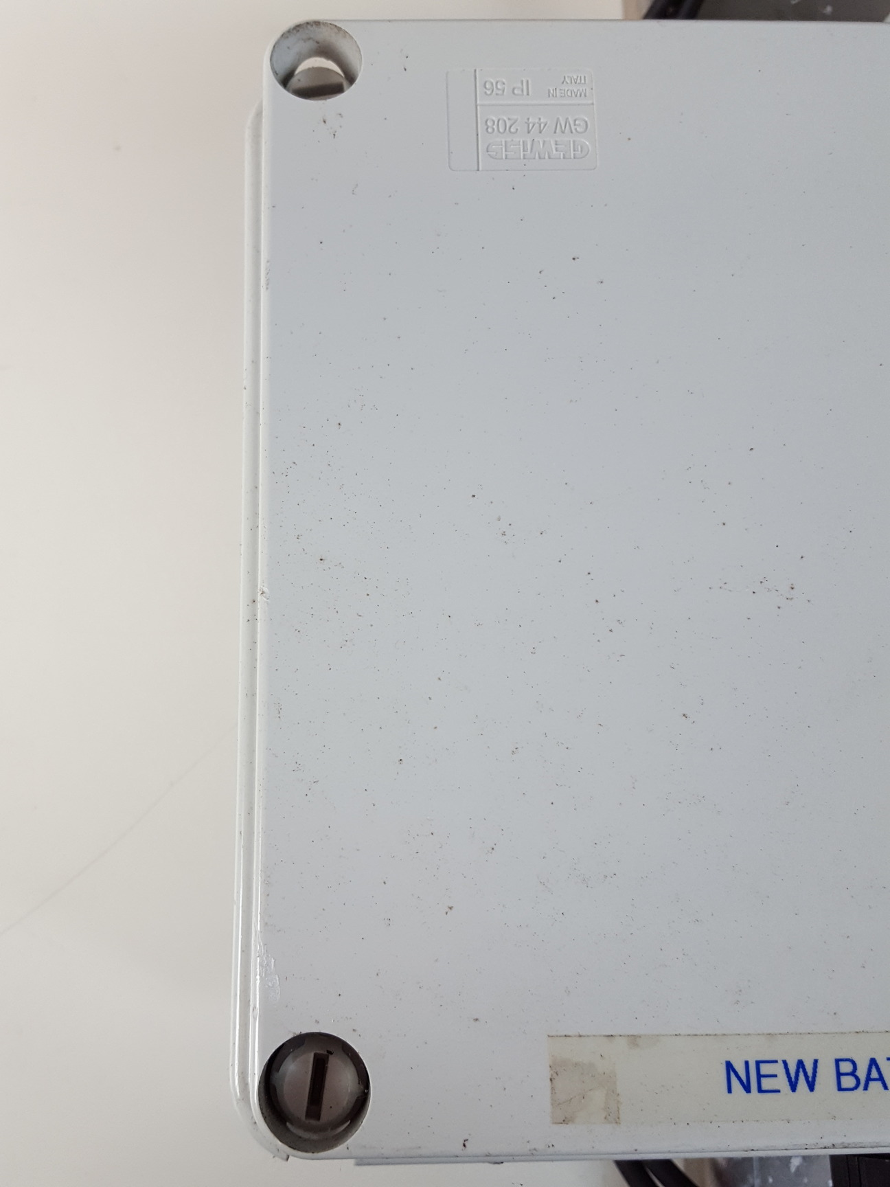 Image of 4x Victron Energy Blue Power Solar Panels  Model: SPM30-12/3a