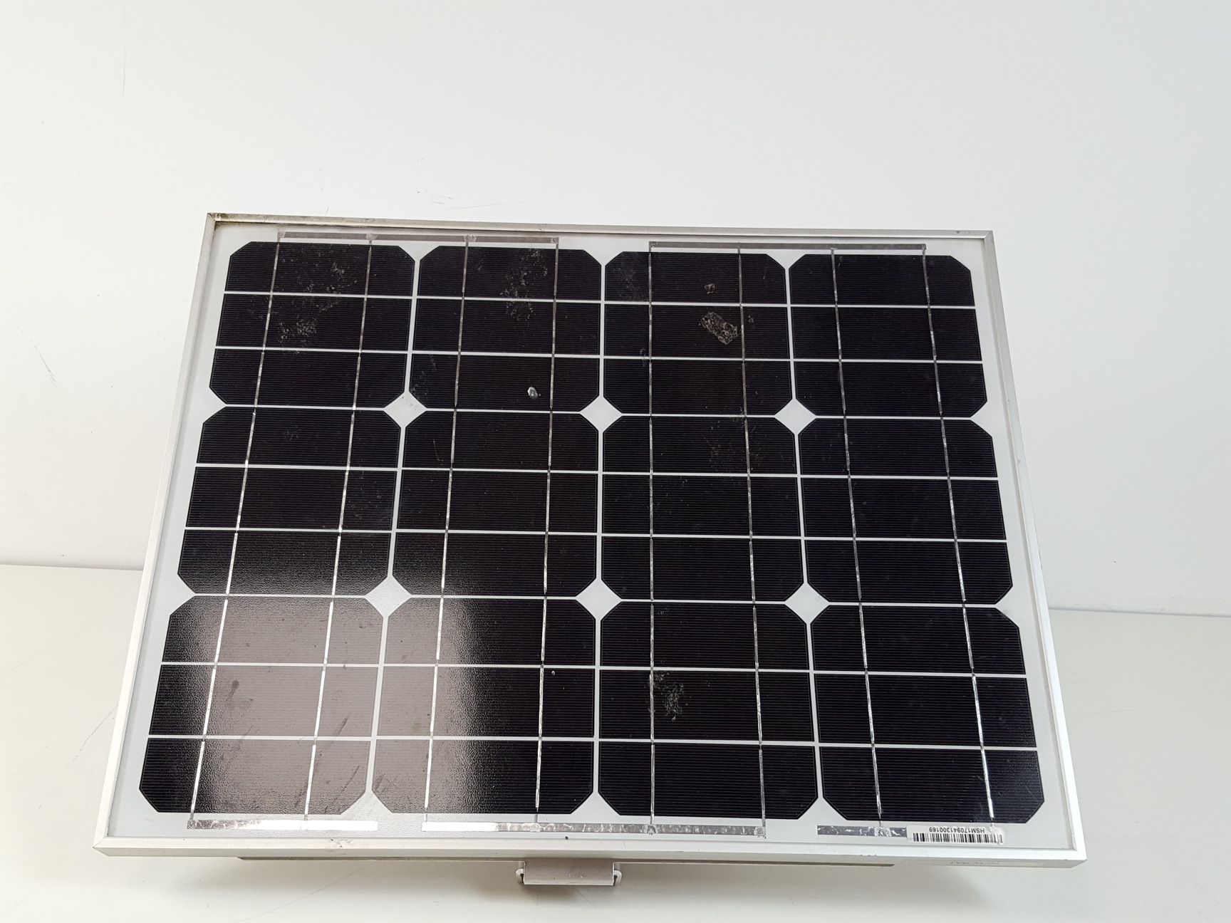 Image of 4x Victron Energy Blue Power Solar Panels  Model: SPM30-12/3a