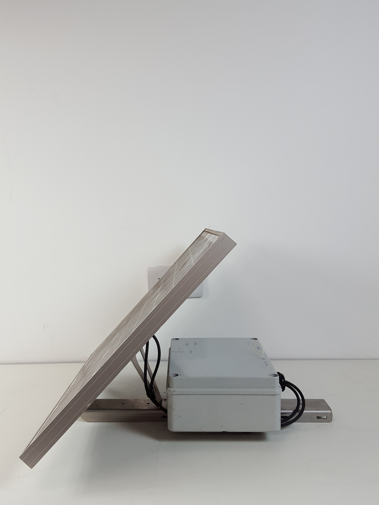 Image of 4x Victron Energy Blue Power Solar Panels  Model: SPM30-12/3a