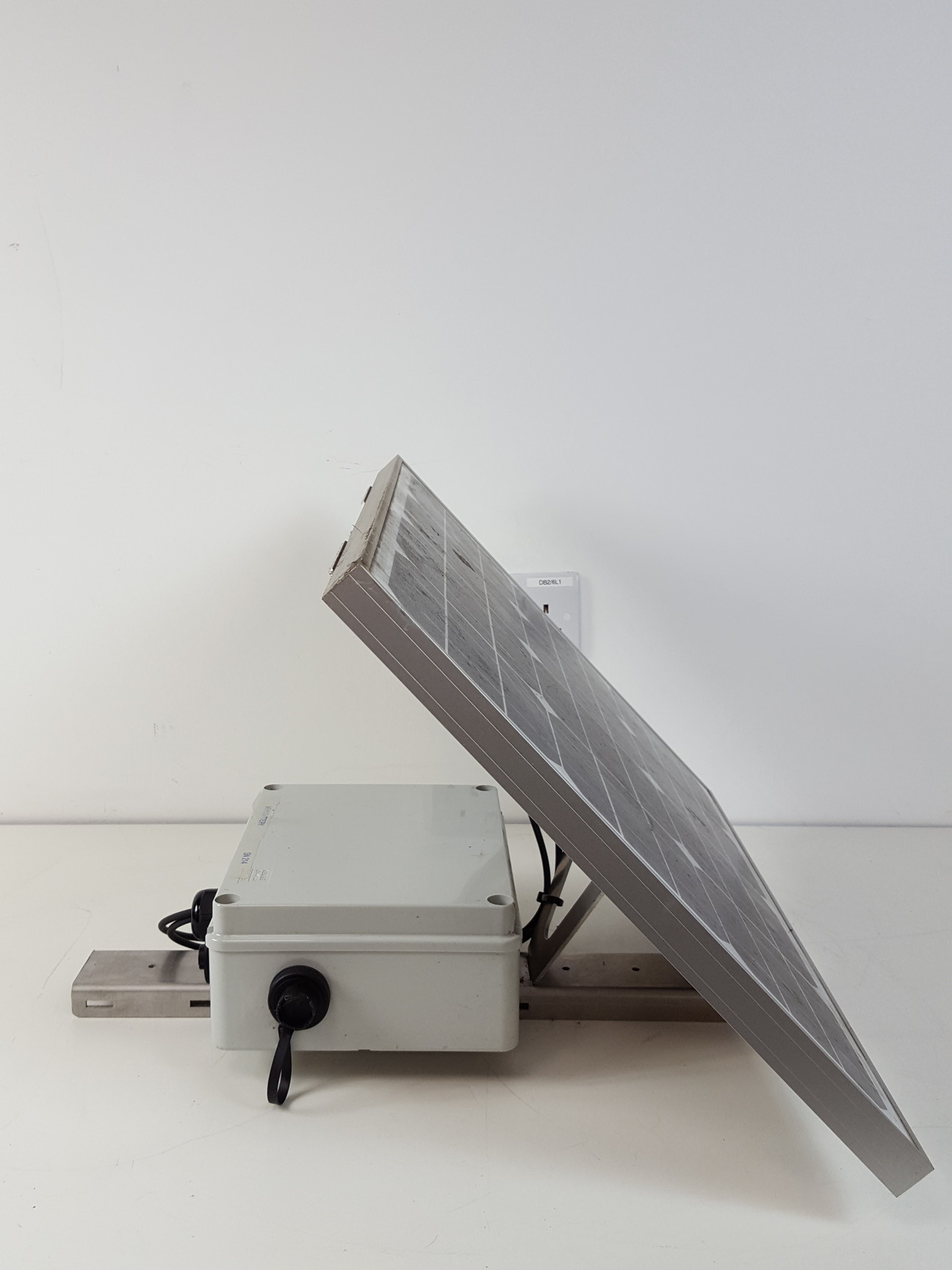 Image of 4x Victron Energy Blue Power Solar Panels  Model: SPM30-12/3a