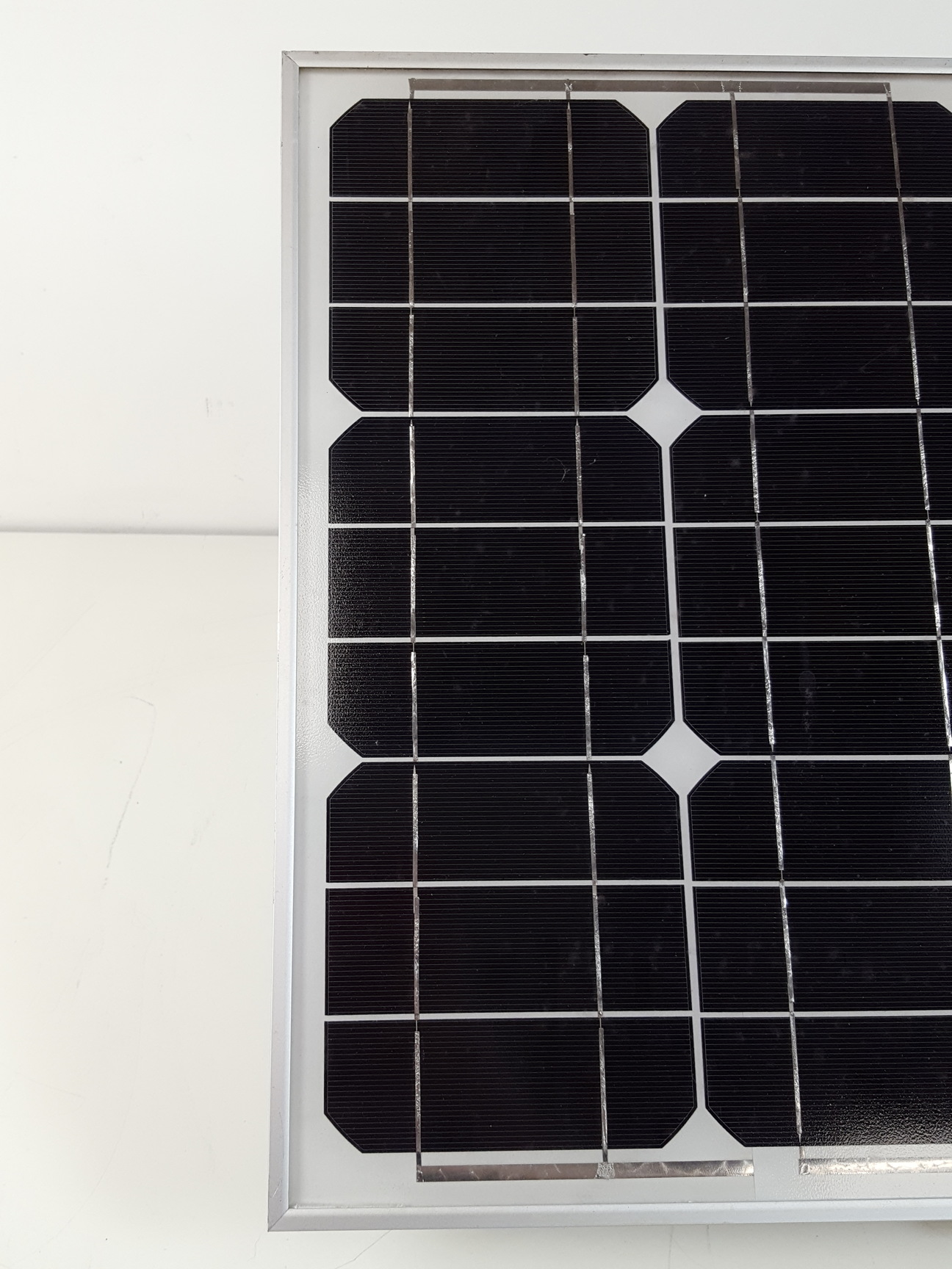Image of 4x Victron Energy Blue Power Solar Panels  Model: SPM30-12/3a
