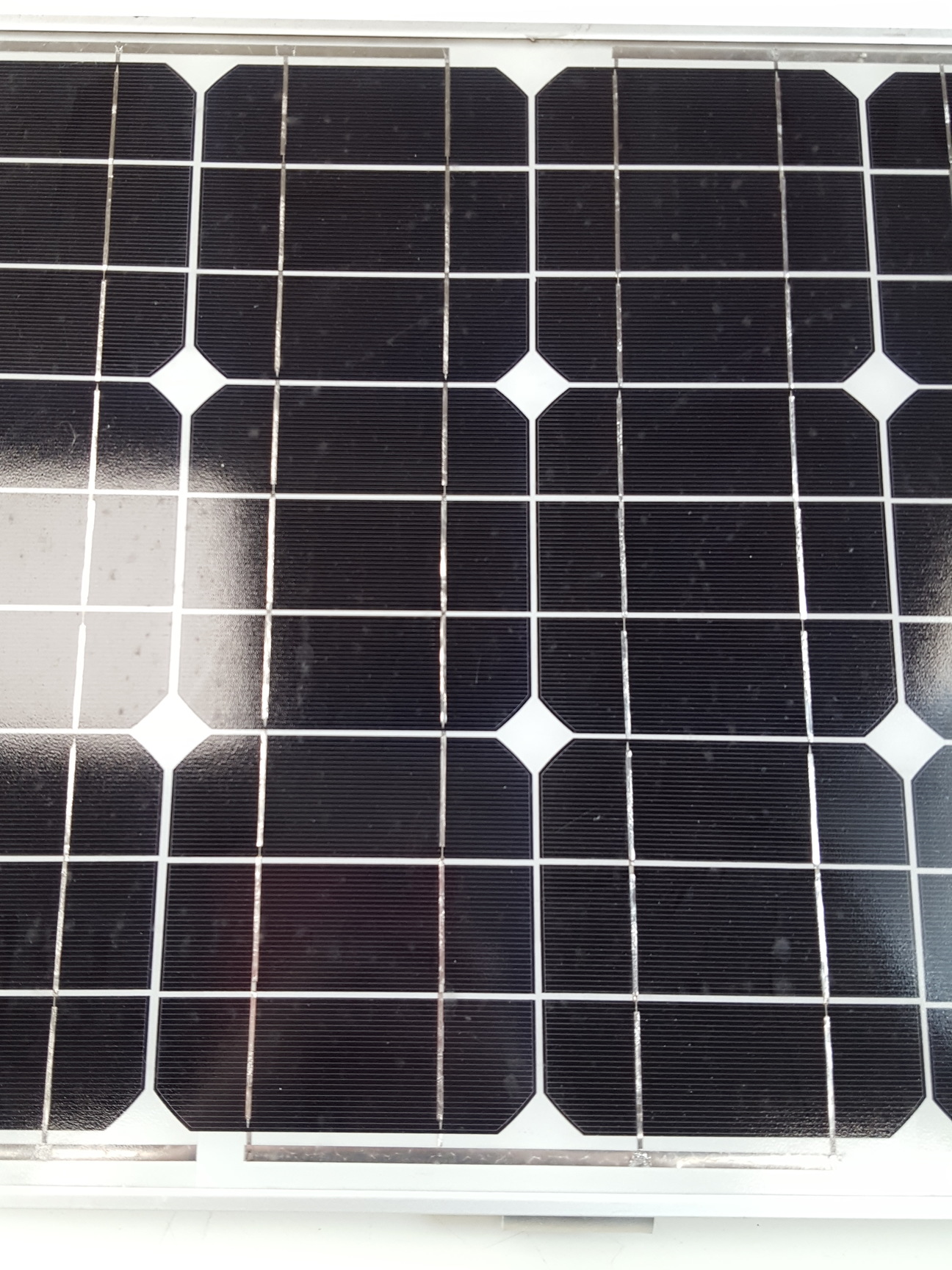 Image of 4x Victron Energy Blue Power Solar Panels  Model: SPM30-12/3a
