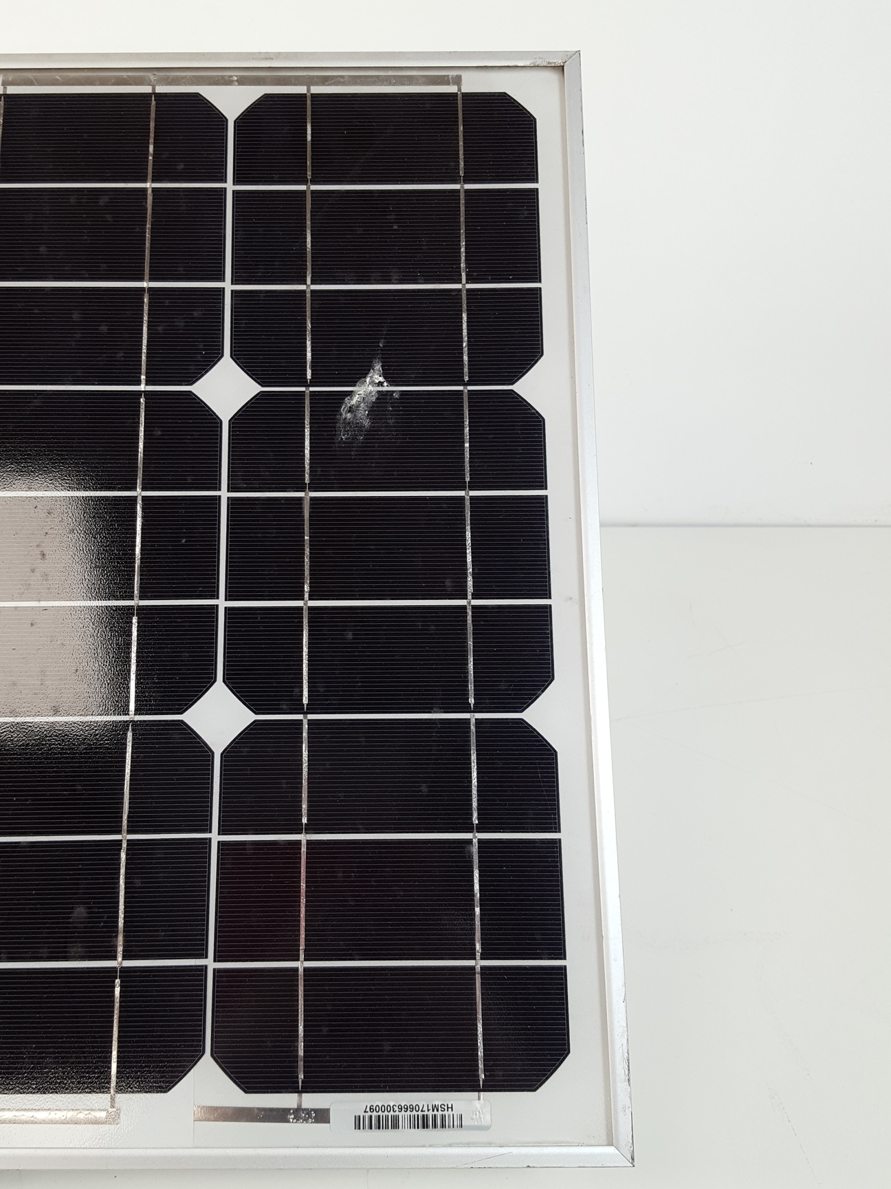 Image of 4x Victron Energy Blue Power Solar Panels  Model: SPM30-12/3a