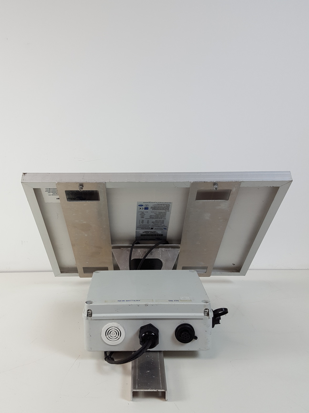 Image of 4x Victron Energy Blue Power Solar Panels  Model: SPM30-12/3a