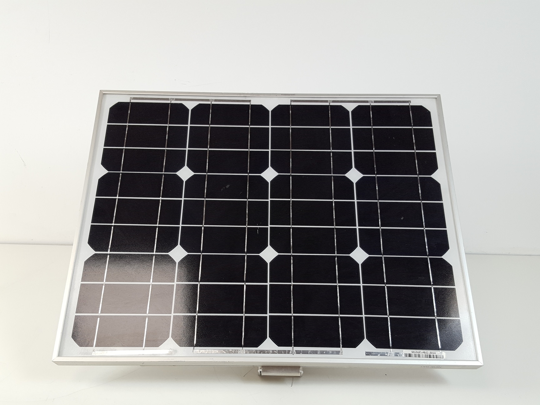Image of 4x Victron Energy Blue Power Solar Panels  Model: SPM30-12/3a