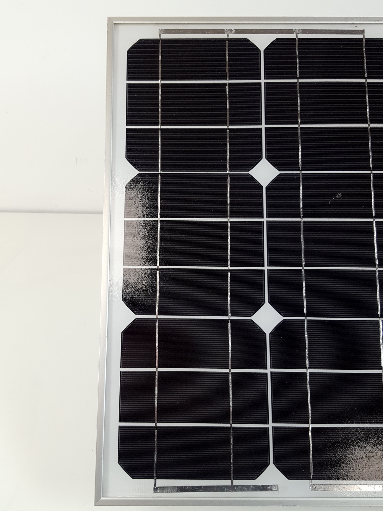 Image of 4x Victron Energy Blue Power Solar Panels  Model: SPM30-12/3a