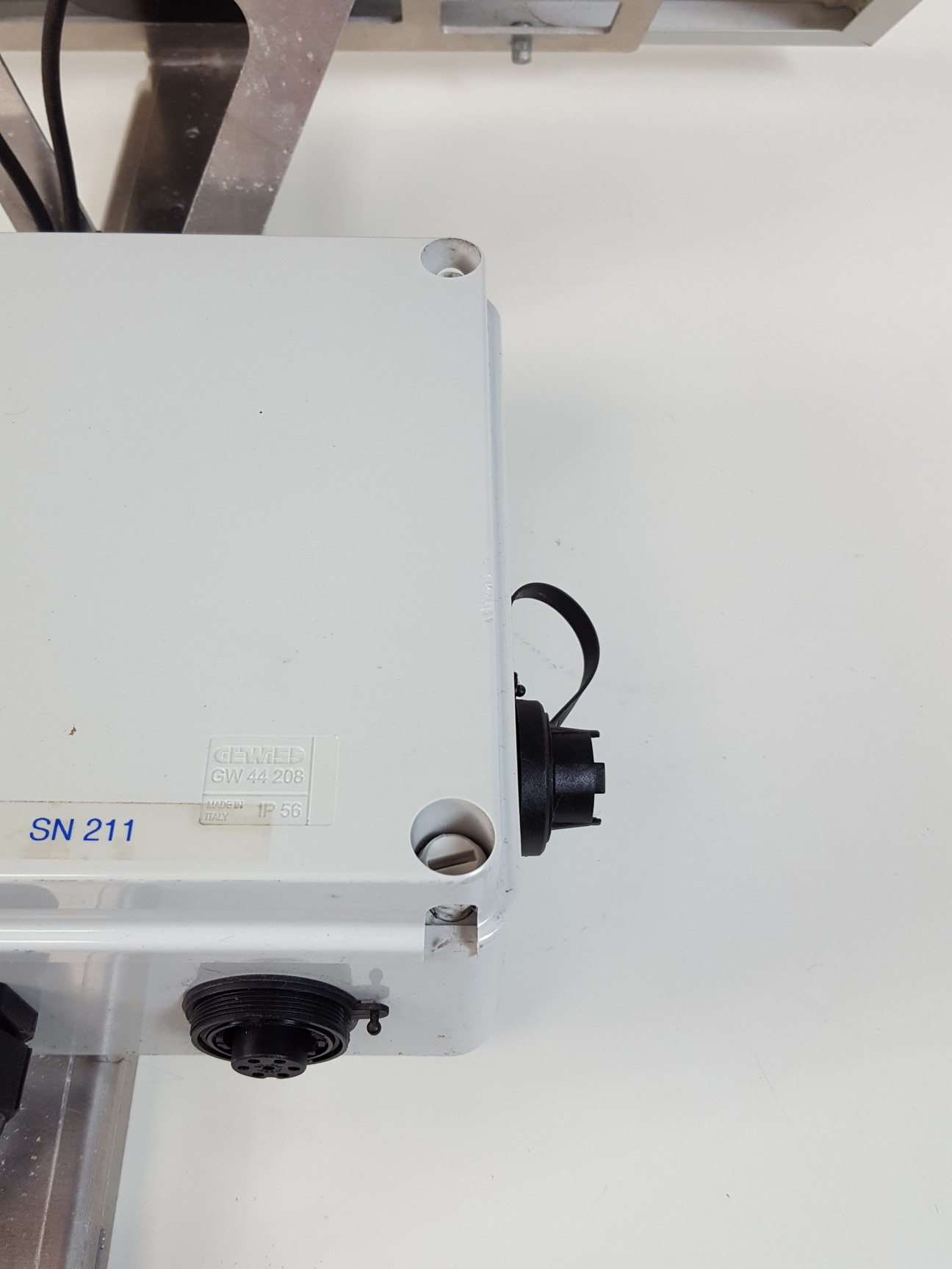 Image of 4x Victron Energy Blue Power Solar Panels  Model: SPM30-12/3a
