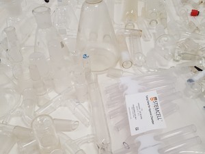 Thumbnail image of Large Lot of Mixed Laboratory Glassware Flasks, Tubes, Distillation, Evaporators