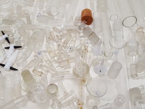 Thumbnail image of Large Lot of Mixed Laboratory Glassware Flasks, Tubes, Distillation, Evaporators