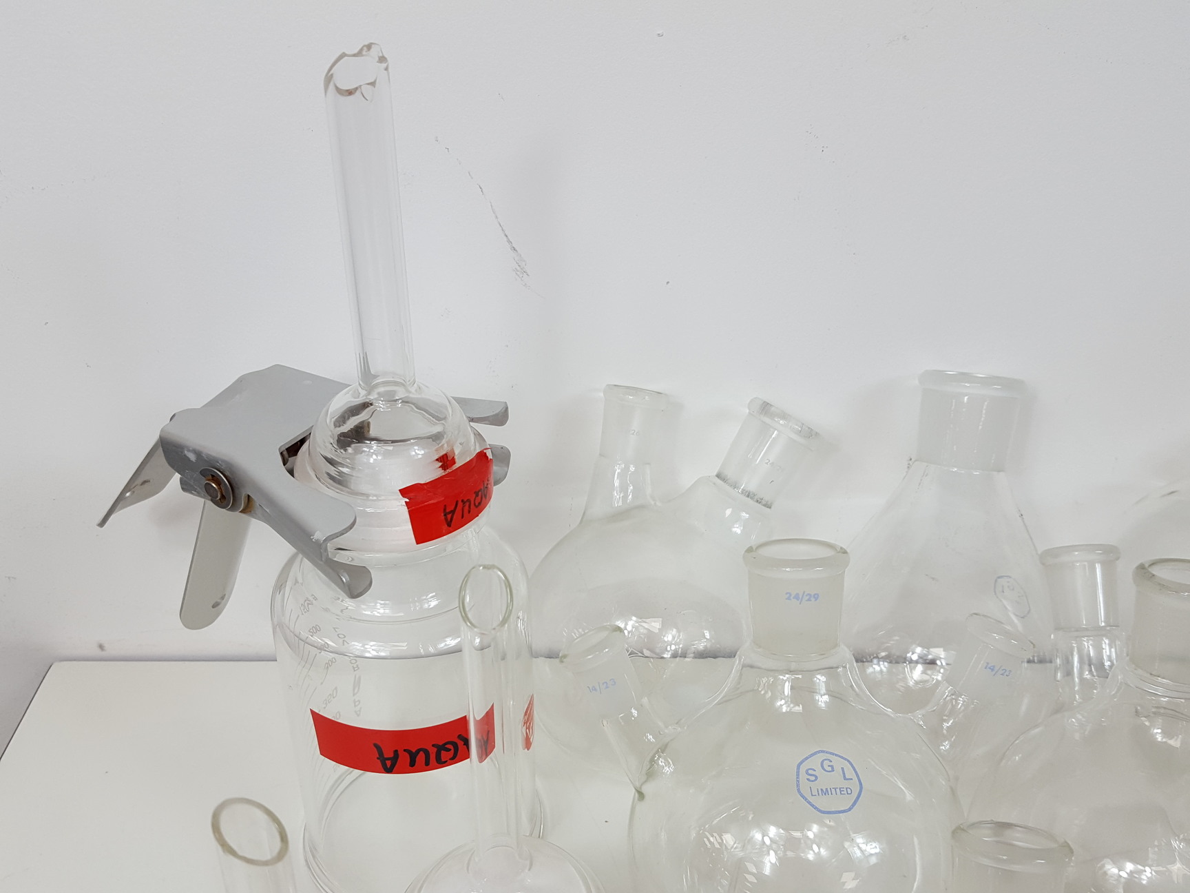Image of Lot of Round Bottom Laboratory Flasks - Mixed Sizes - 10ml-2l + Extras Lab