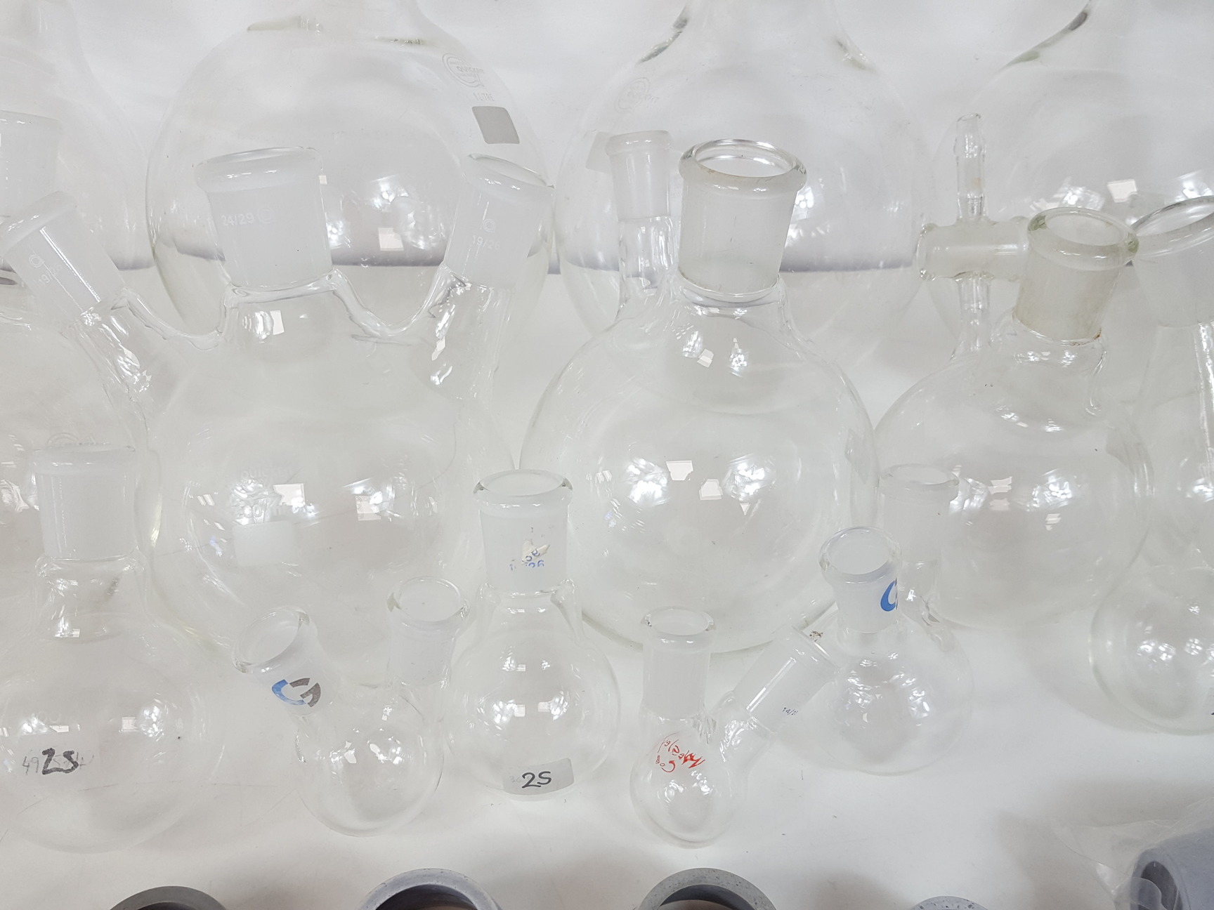 Image of Lot of Round Bottom Laboratory Flasks - Mixed Sizes - 10ml-2l + Extras Lab