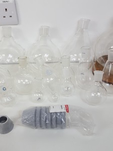 Thumbnail image of Lot of Round Bottom Laboratory Flasks - Mixed Sizes - 10ml-2l + Extras Lab