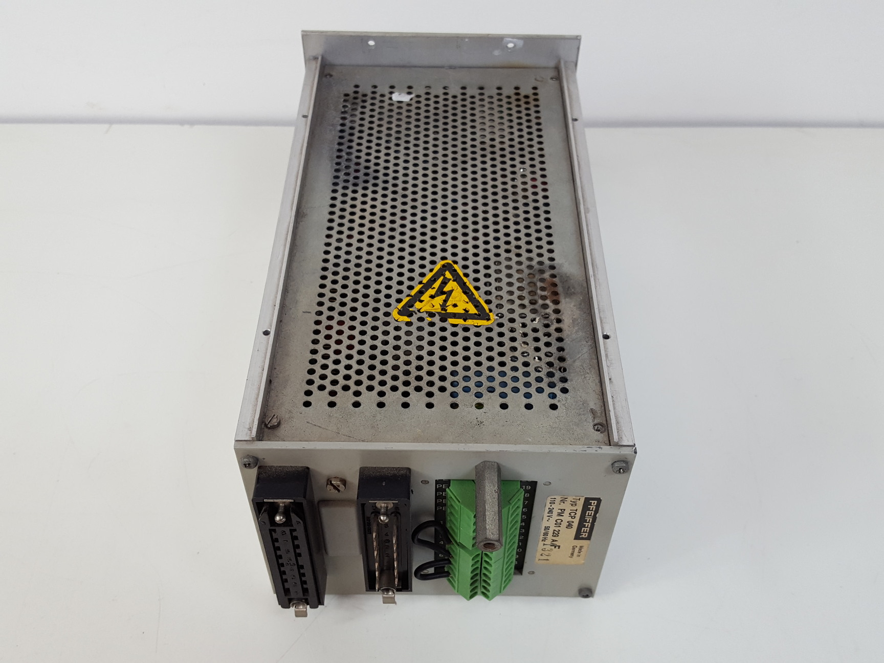 Image of Pfeiffer Power Supply  Model: TCP 040 Turbo Pump Controller Lab