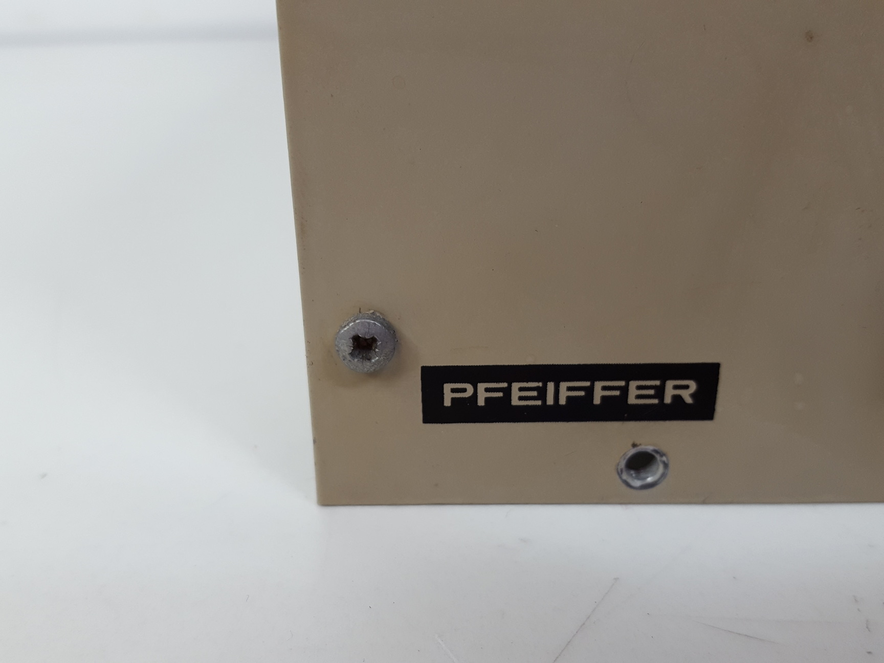 Image of Pfeiffer Power Supply  Model: TCP 040 Turbo Pump Controller Lab