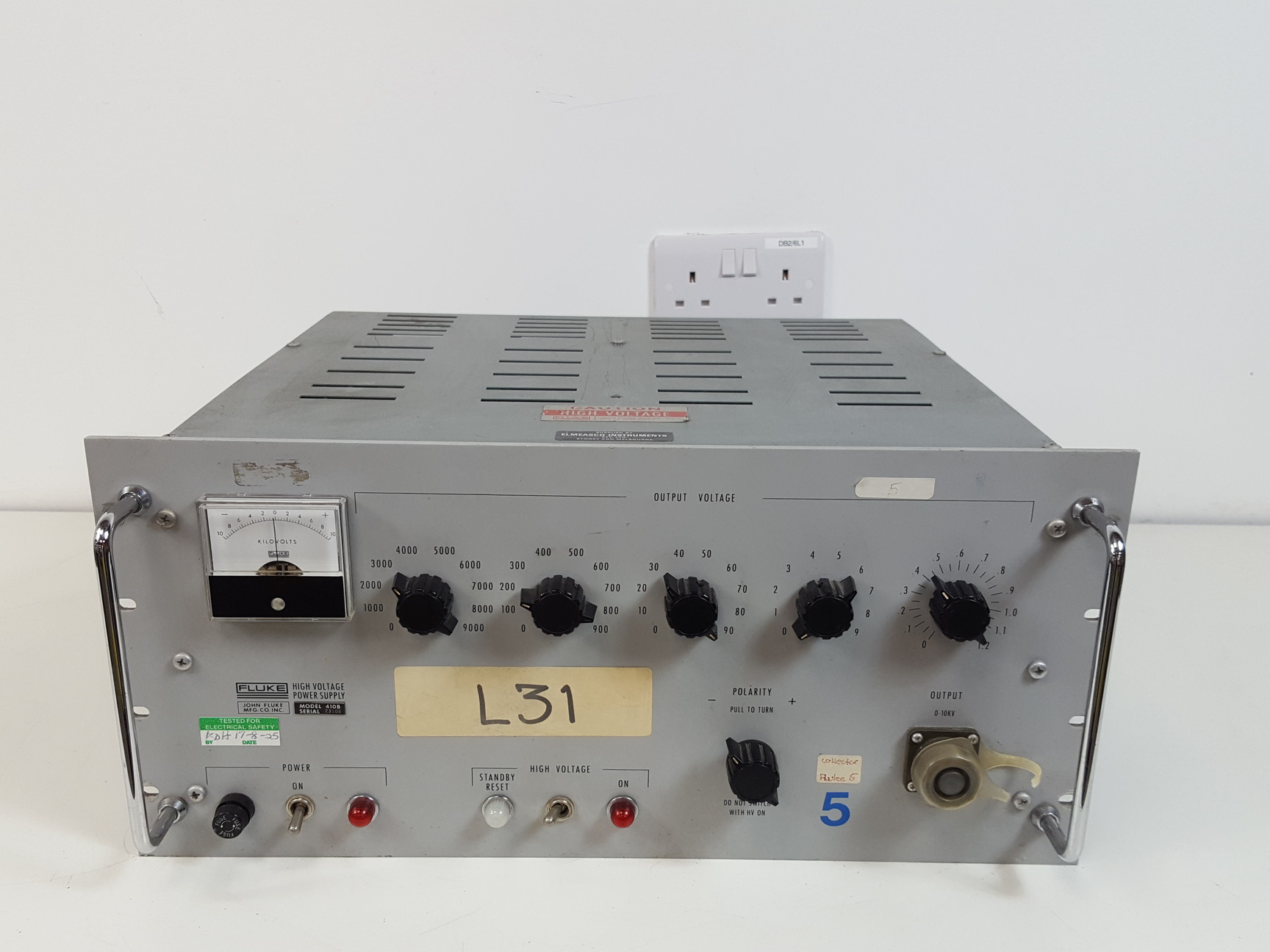 Image of Fluke High Voltage Power Supply  Model: 410B Lab