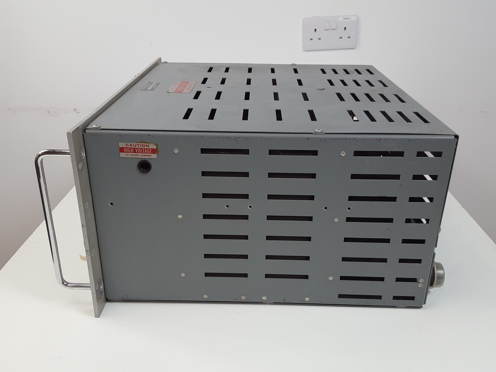 Image of Fluke High Voltage Power Supply  Model: 410B Lab