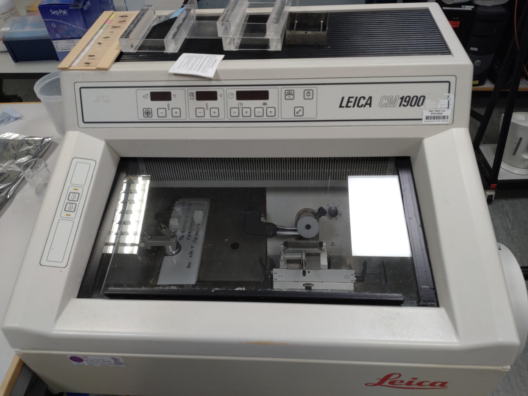 Image of  Leica CM1900 Cryostat Histology Lab