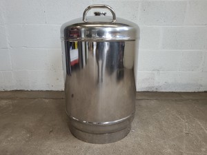 Thumbnail image of Wessington Cryogenics ES 60 Liquid Nitrogen Tank ES Series Lab