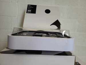 Thumbnail image of 8 x Habitat Vintage Style Analogue Flip Clocks with Calendar 43x43cm