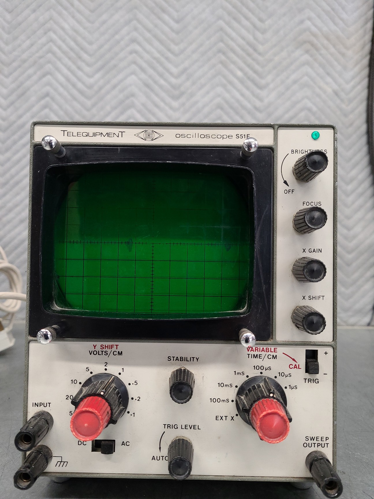 Image of 10 x Oscilloscopes - Telequipment, Hameg, Griffin, Harris, S51E, S51, D51, D61a
