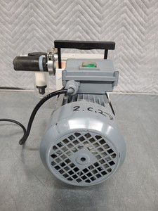Thumbnail image of Virtis Advantage Freeze Dryer and Trivac D4B Vacuum Pump Lab