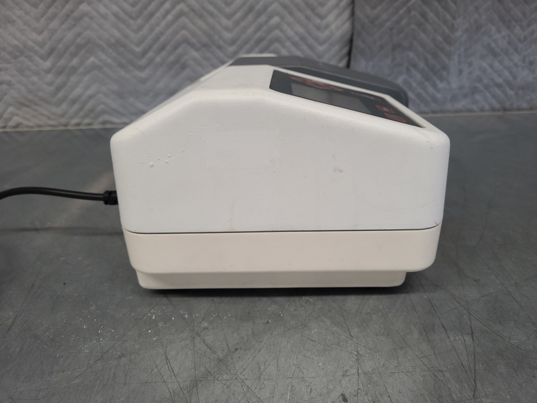 Jenway 6300 Visible Spectrophotometer Lab
