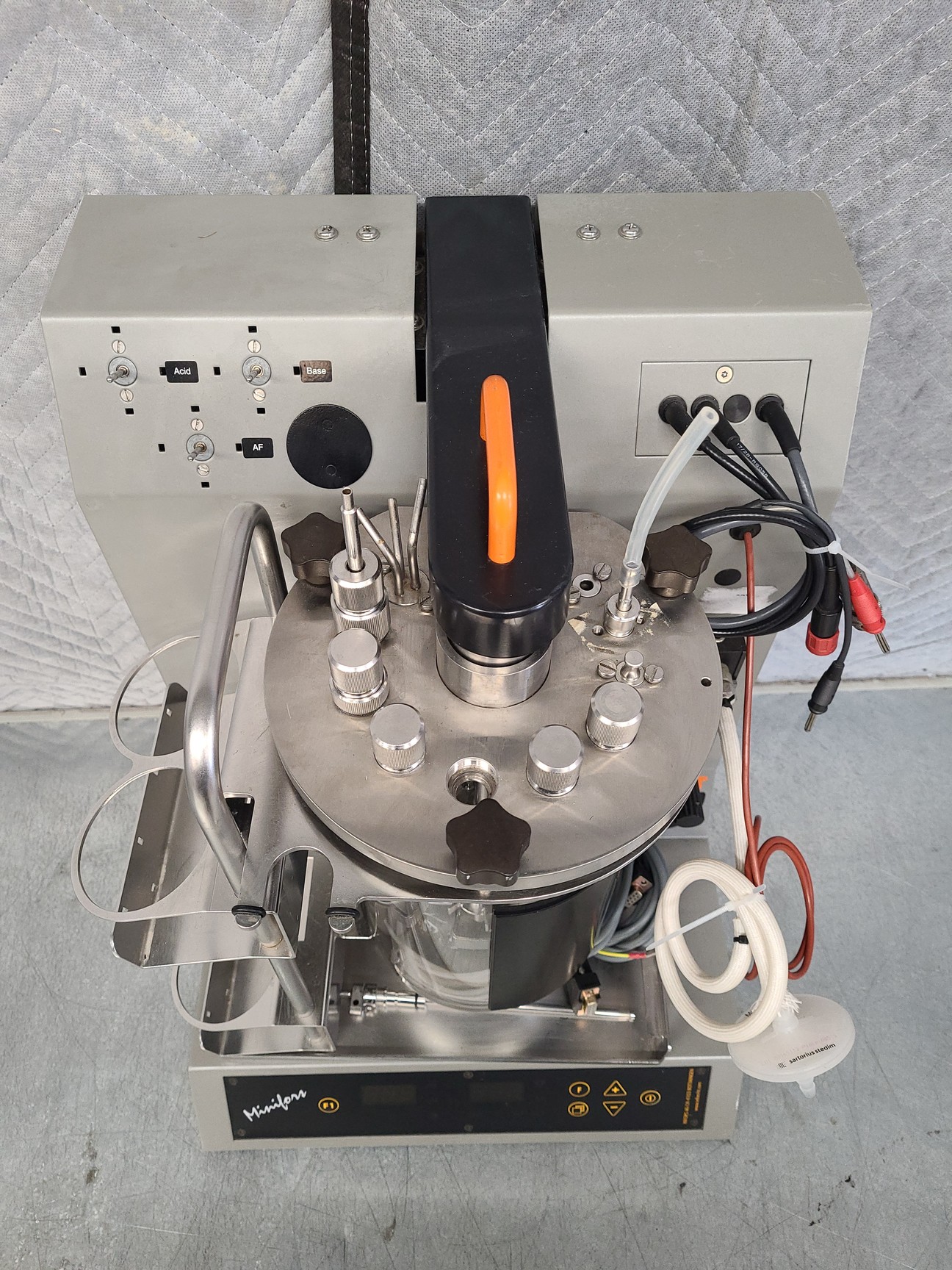 Image of Infors AG Minifors Bioreactor System Lab