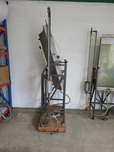 Thumbnail image of 3 x Tecquipment Hydraulic Barometers Lab