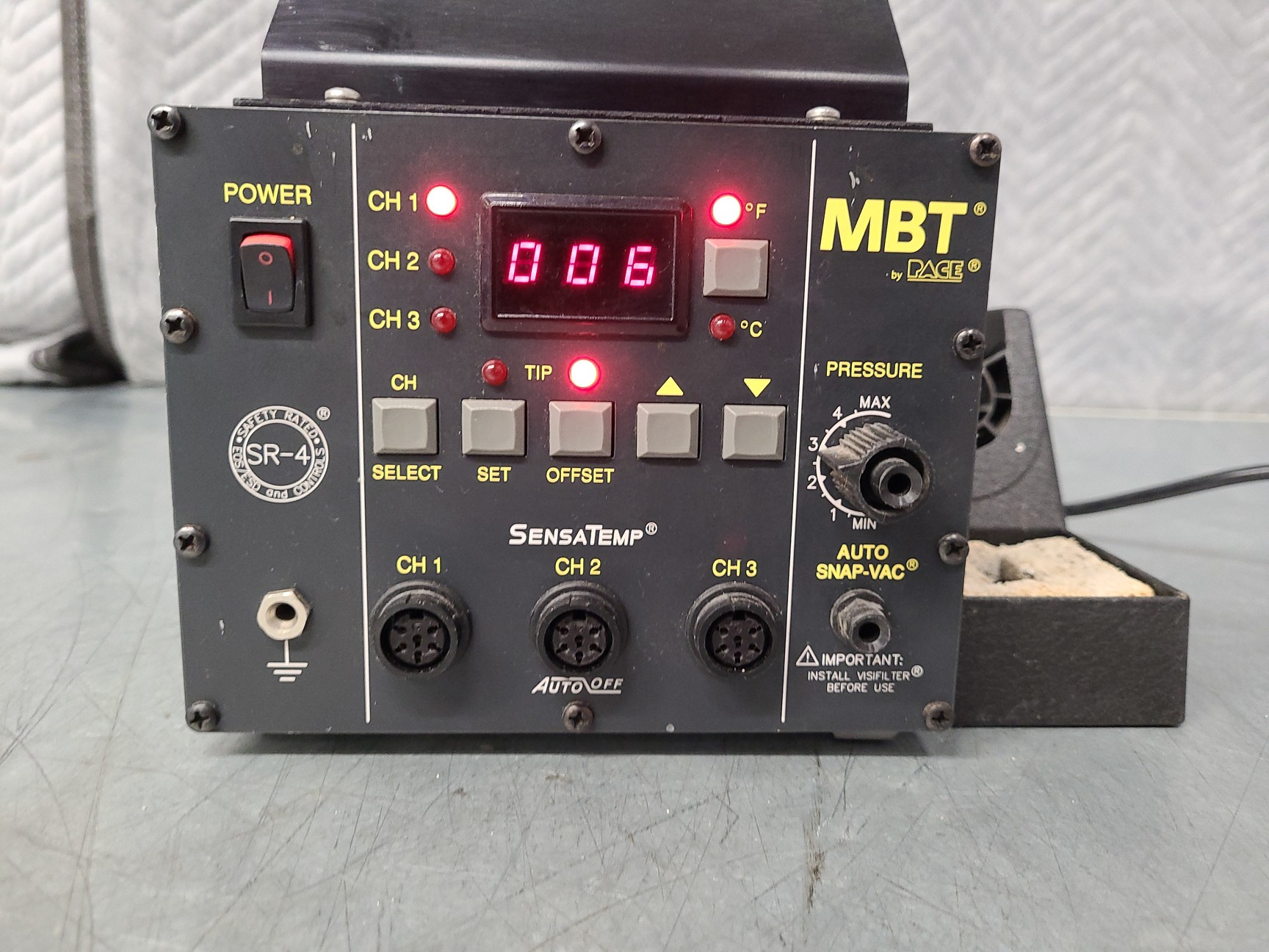 Image of Pace MBT PPS 85AE Desoldering / Soldering Unit with Accessories Lab
