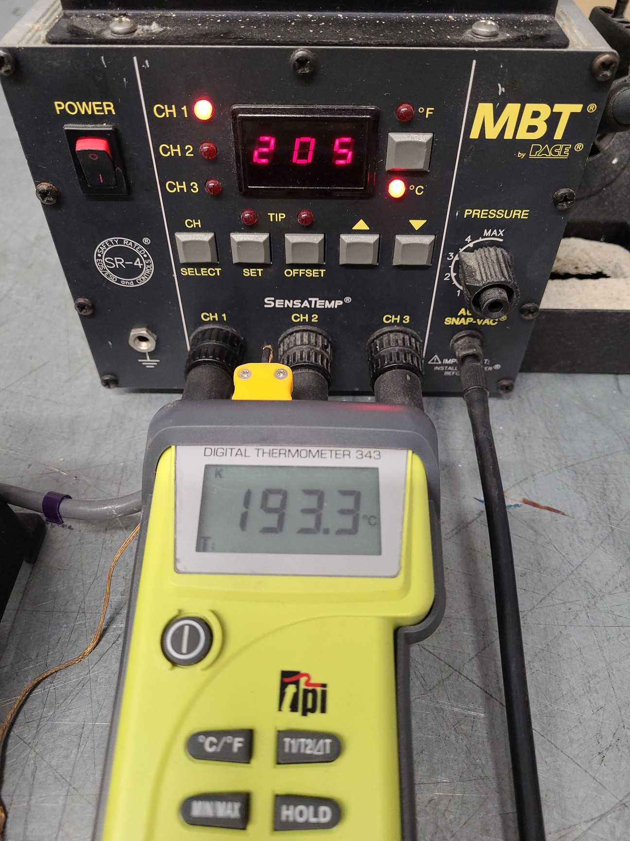 Image of Pace MBT PPS 85AE Desoldering / Soldering Unit with Accessories Lab