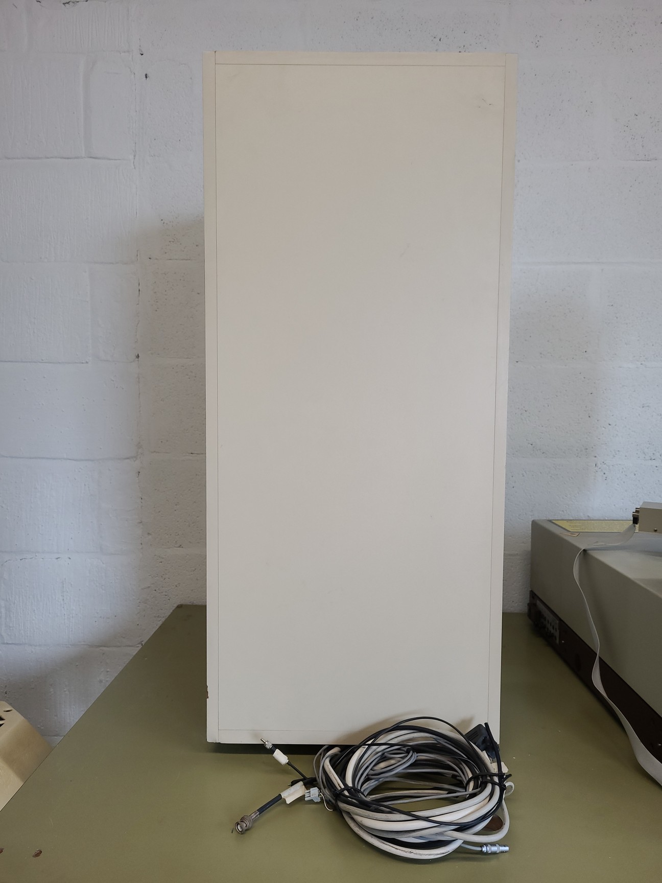 Image of Bruker IFS 66 FT-Raman Spectrometer System with Nikon Optiphot, Compressor Lab