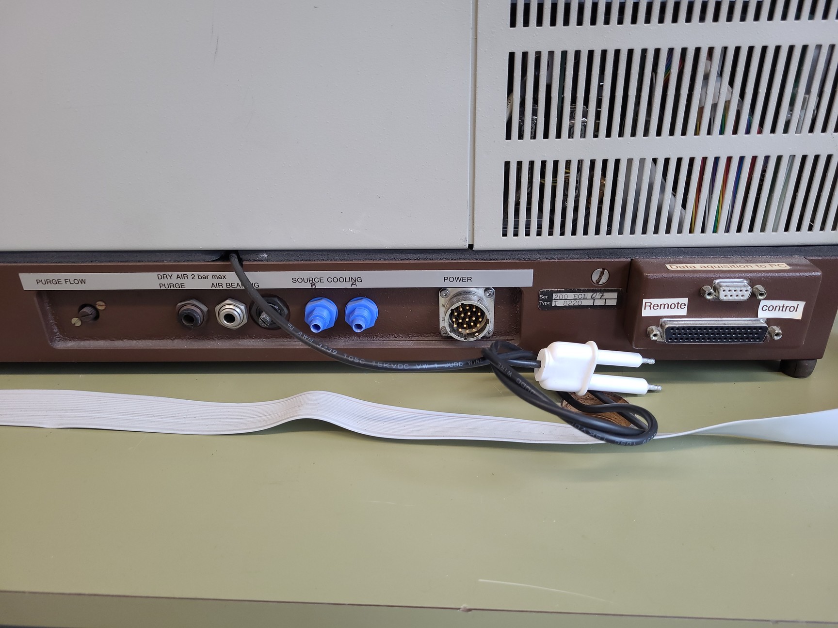Image of Bruker IFS 66 FT-Raman Spectrometer System with Nikon Optiphot, Compressor Lab