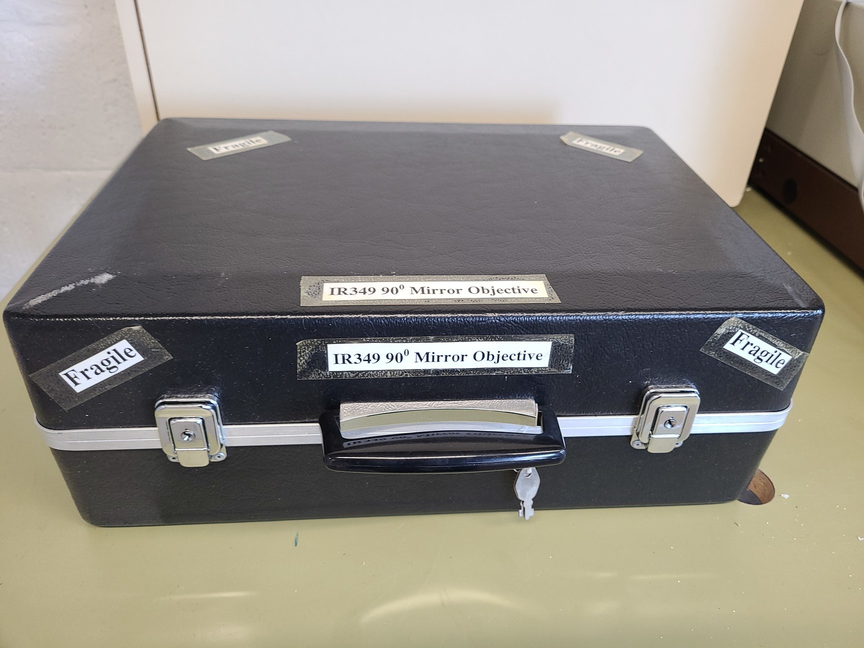 Image of Bruker IFS 66 FT-Raman Spectrometer System with Nikon Optiphot, Compressor Lab