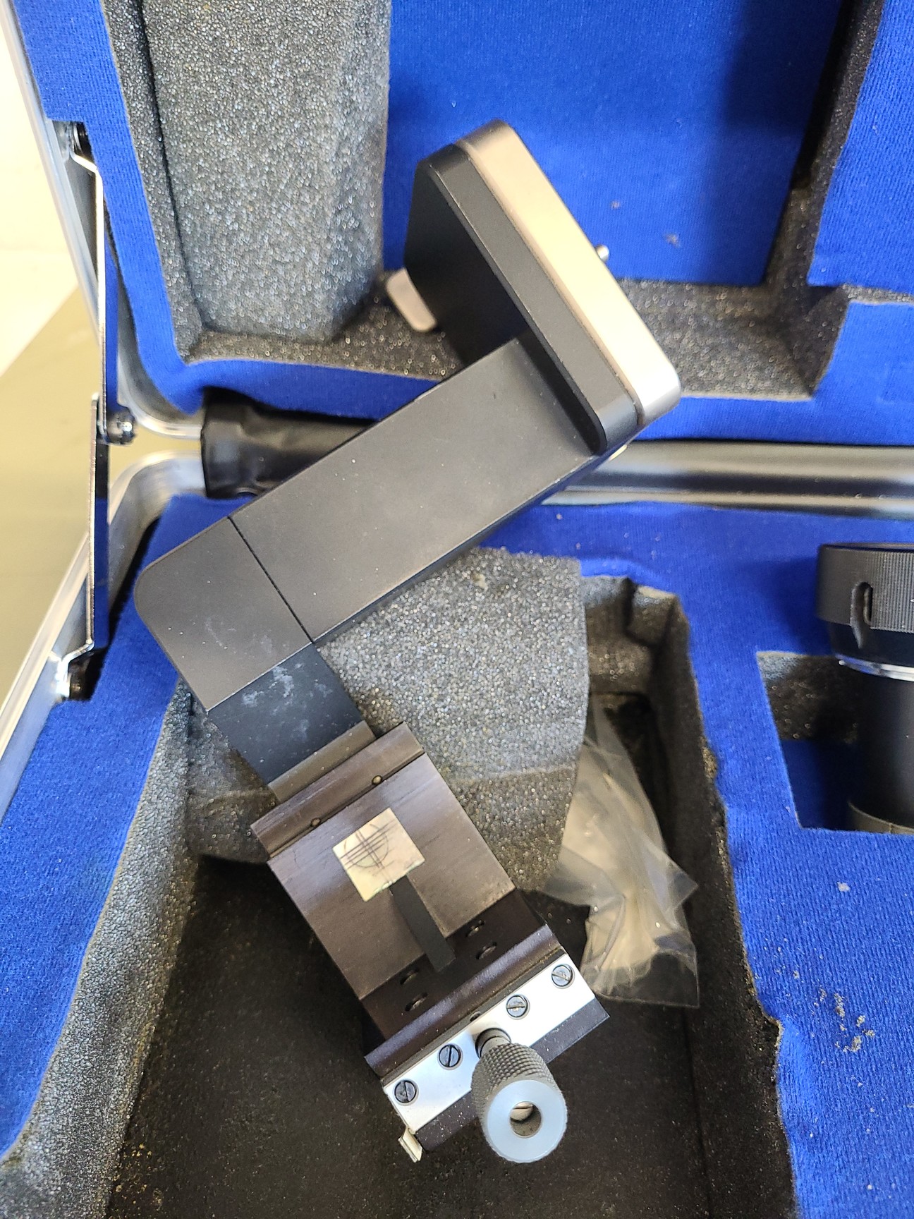 Image of Bruker IFS 66 FT-Raman Spectrometer System with Nikon Optiphot, Compressor Lab