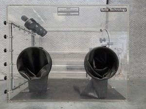 Thumbnail image of Belle Technology Glove Box + Controller 2 Protective Gloves Lab