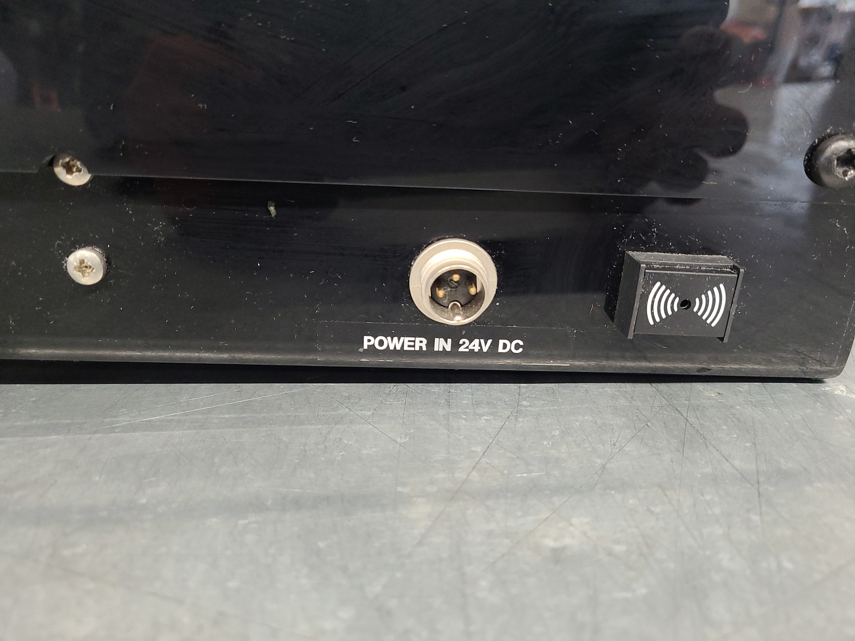 Image of Belle Technology Glove Box + Controller 2 Protective Gloves Lab